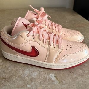 Nike Jordan 1 Low SE" Patent Valentine's Day #HF3174-600 Women's Size 12 No Box
